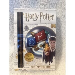 Harry Potter‎ Spellcasters GAME with Wand - Ages 6+ 3-8 Players